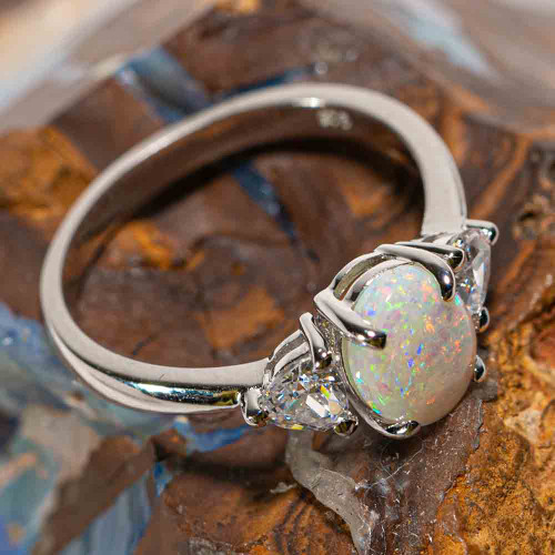   *   AN ASPEN DREAM STERLING SILVER AUSTRALIAN WHITE OPAL RING