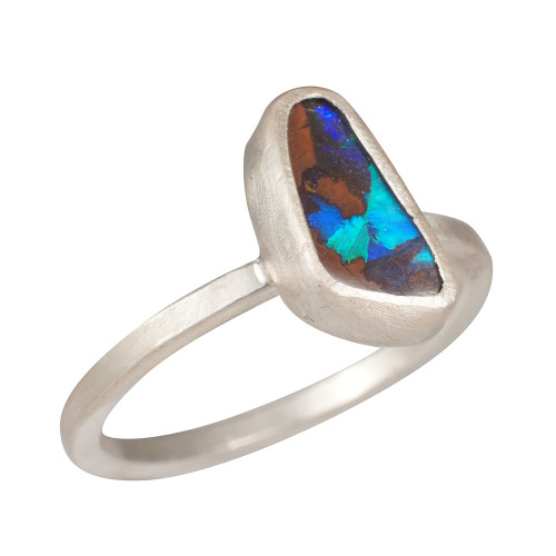 *BEACH LIFESTYLE STERLING SILVER AUSTRALIAN BOULDER OPAL RING